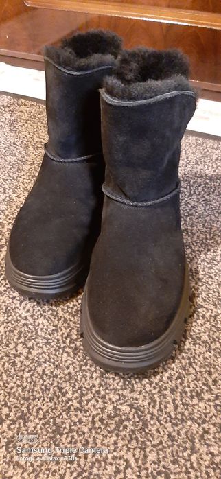 Cizme de damă piele întoarsă