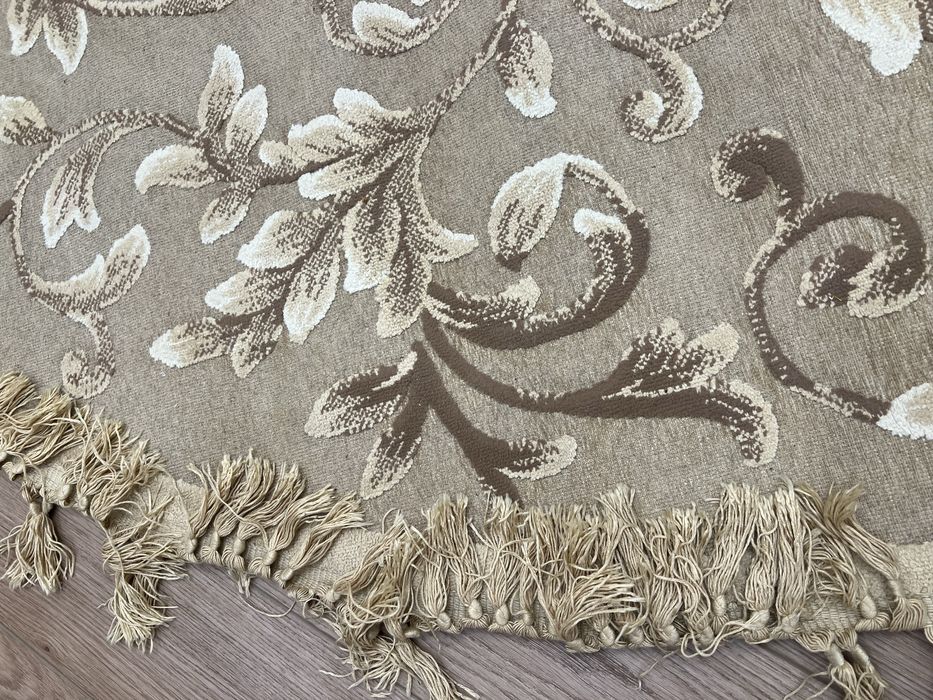 Ковер овальный 190 на 285 см