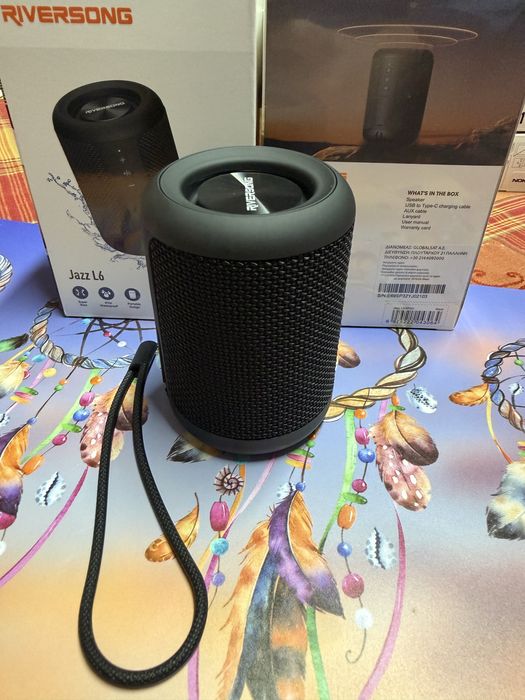 Telefon TCL + boxa portabila