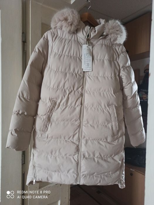 Дамско зимно яке.Ново.