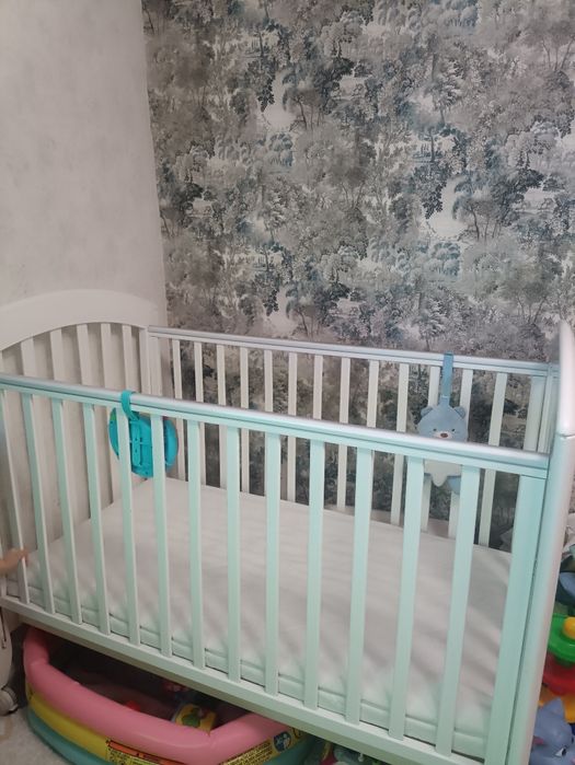 Продам манеж в хорошем состоянии