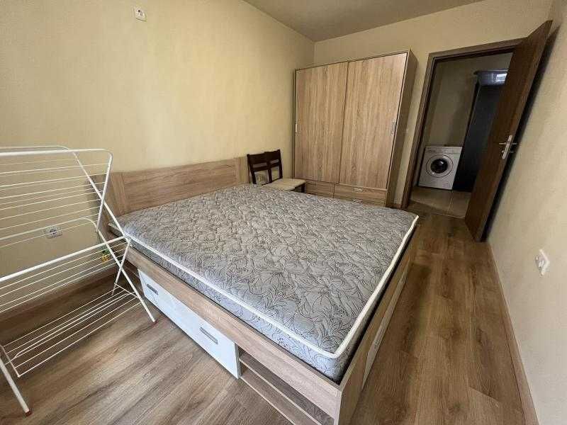 Обзаведен двустаен апартамент под наем в ТОП центъра на Бургас