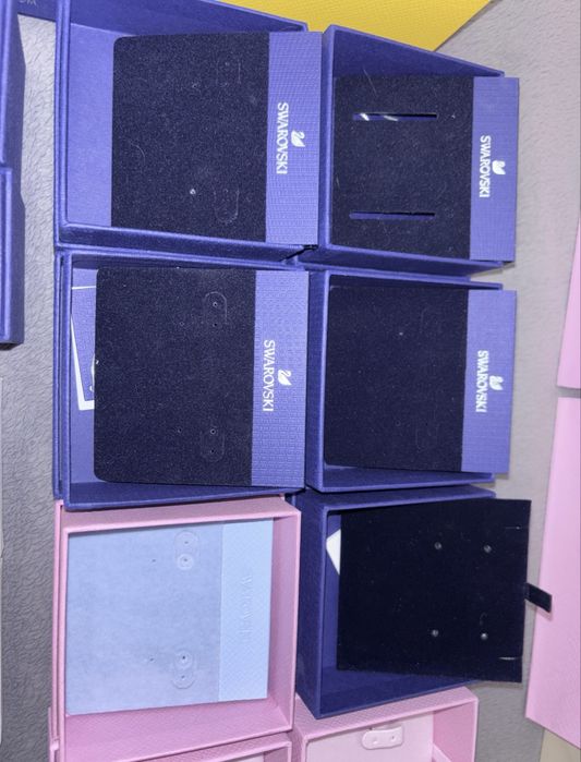 Кутии и пликчета за бижута SWAROVSKI