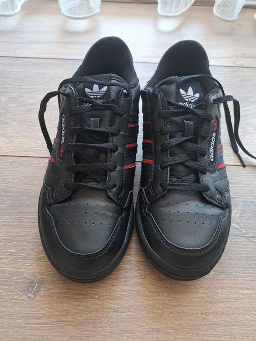 Маратонки adidas