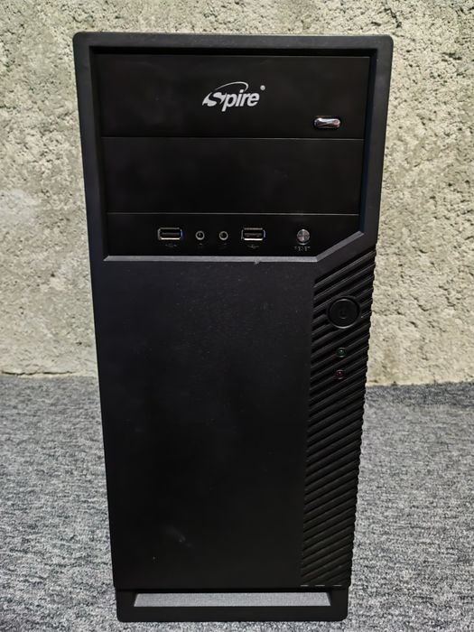 Vând unitate pc Intel core I7