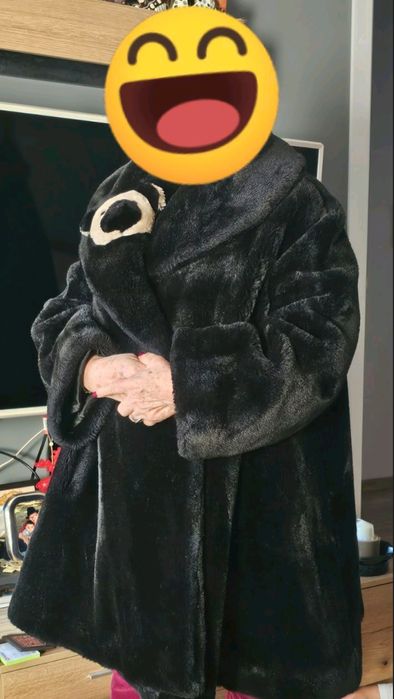 НОВО дамско палто  !!!