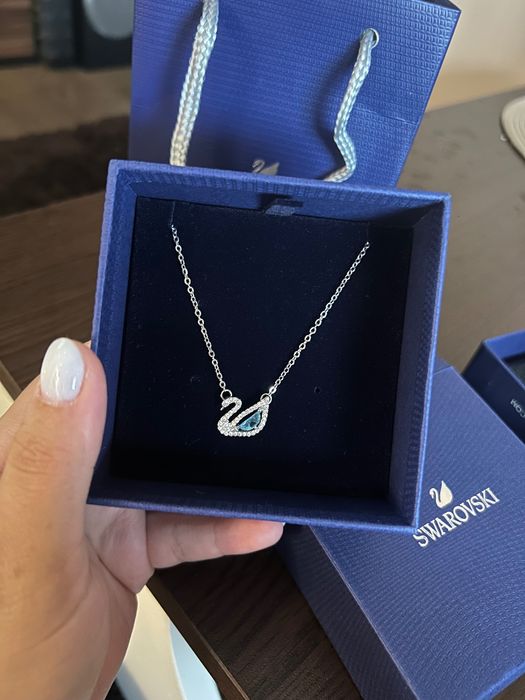 Колие Swarovski с кутийка