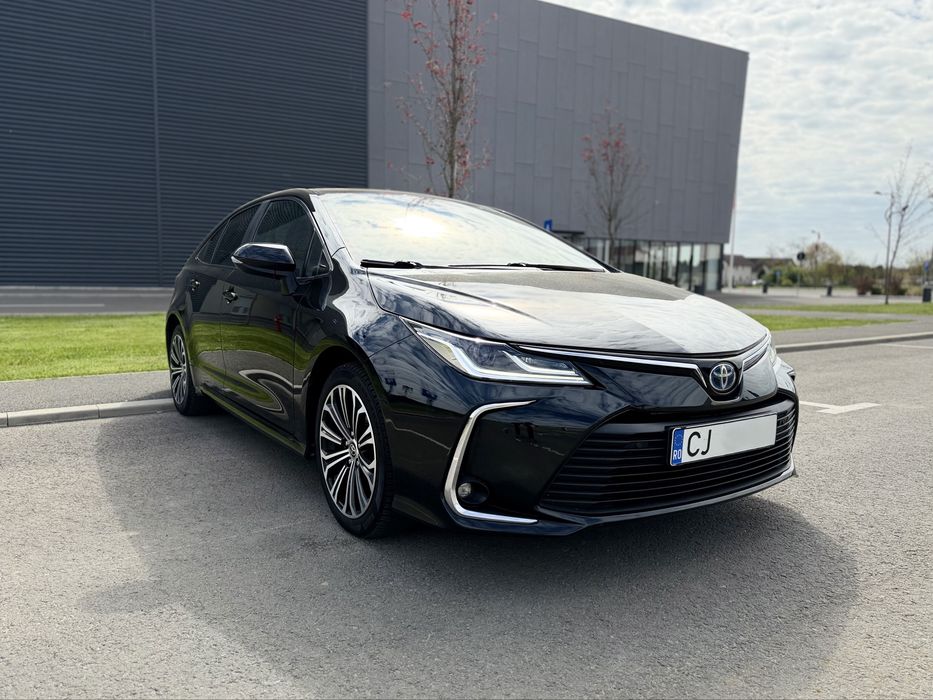 Toyota Corolla 1.8 hybrid 122cp DYNAMIC