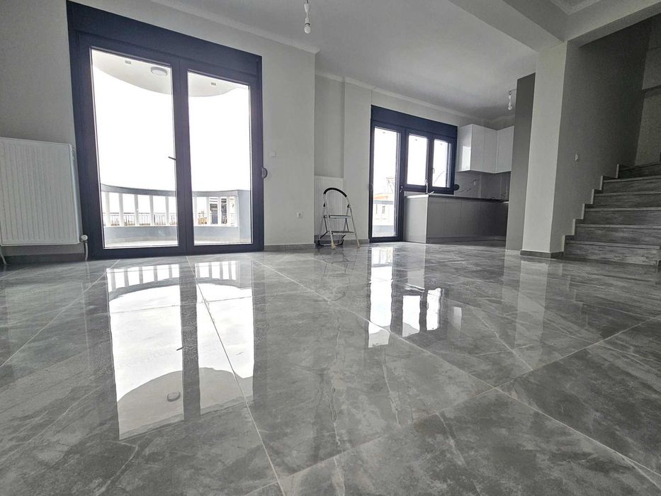 ЗА ПРОДАЖБА самостоятелна къща от 160 кв.м. в на Кавала (код 8160)