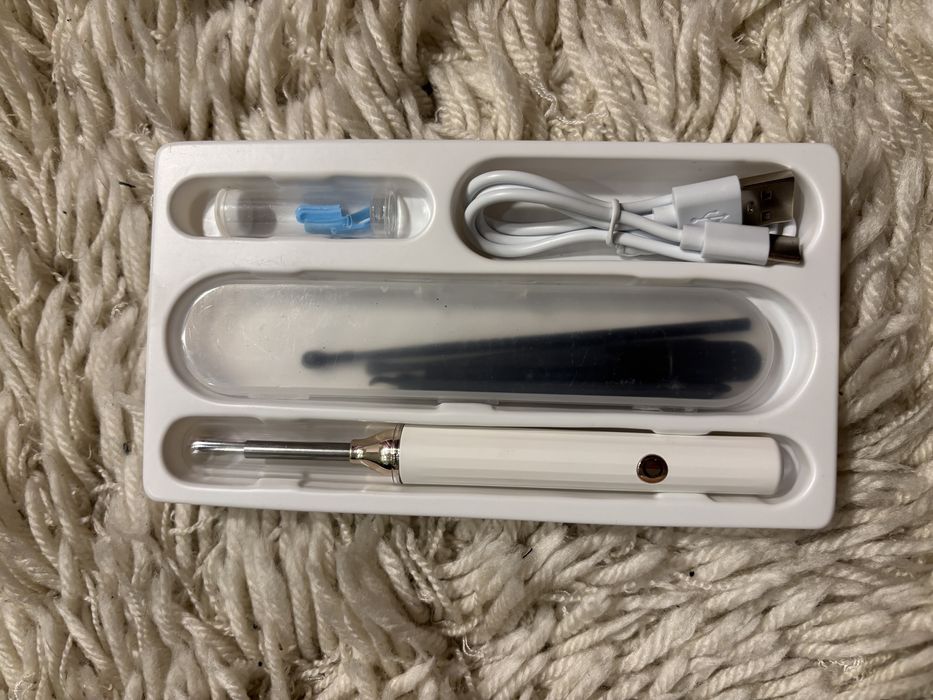 Устройство за почистване на уши с HD камера