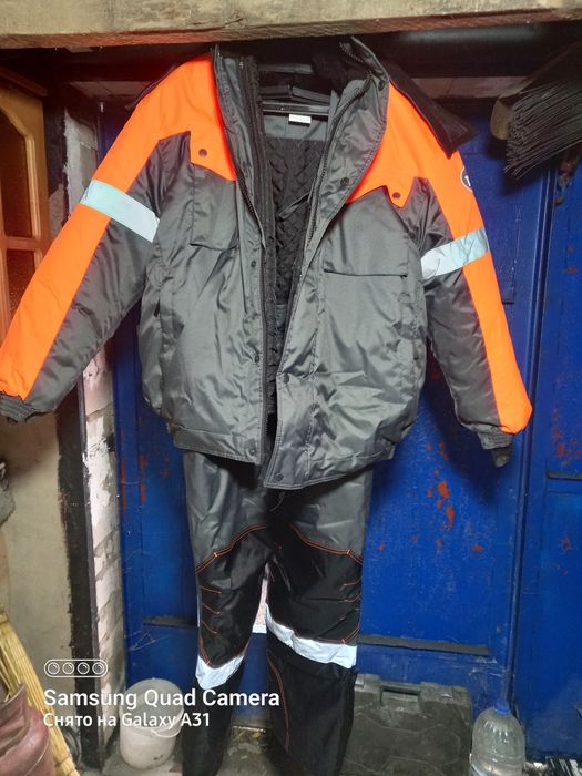 Продам Тёплые костюмы