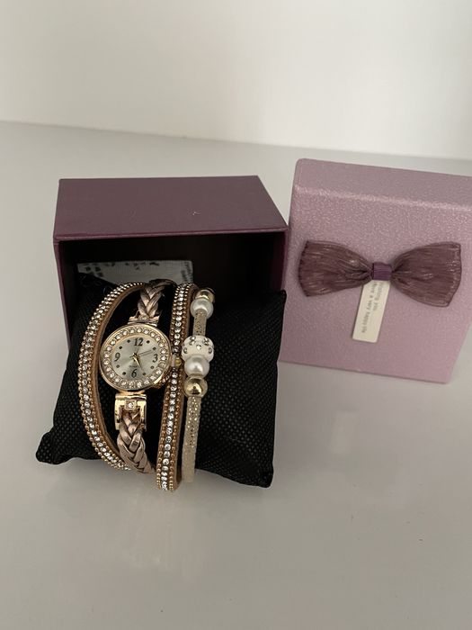 Дамски кварцов часовник