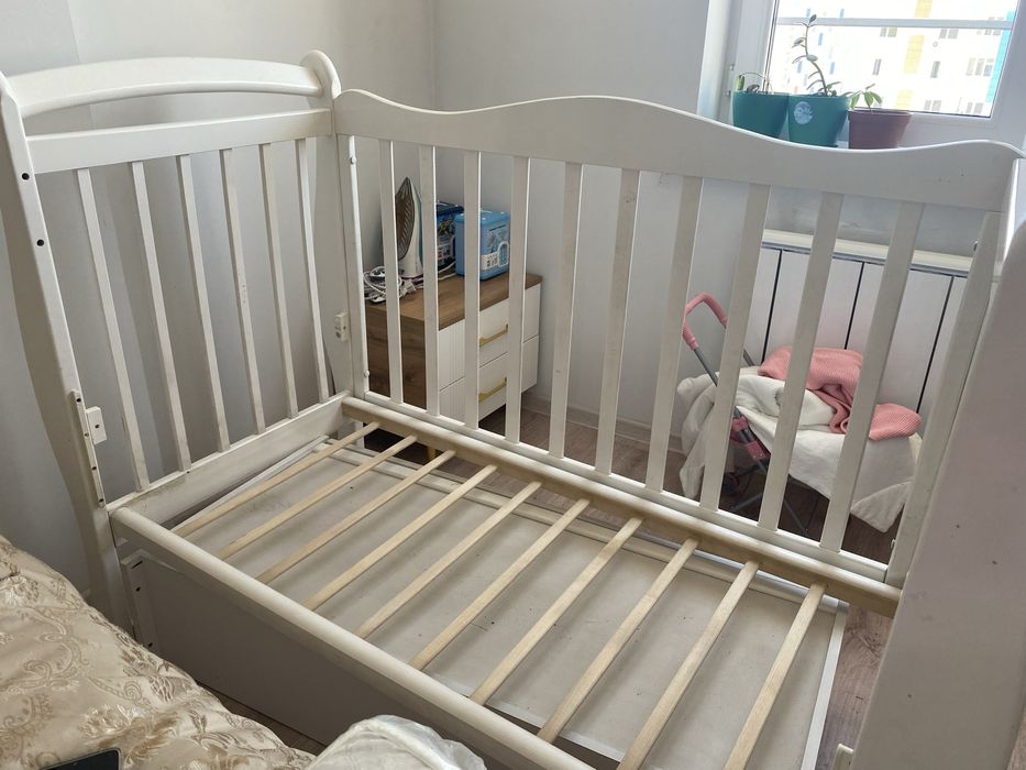 Манеж белый, дерево