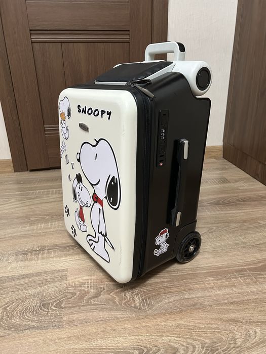 Продам чемодан коляску