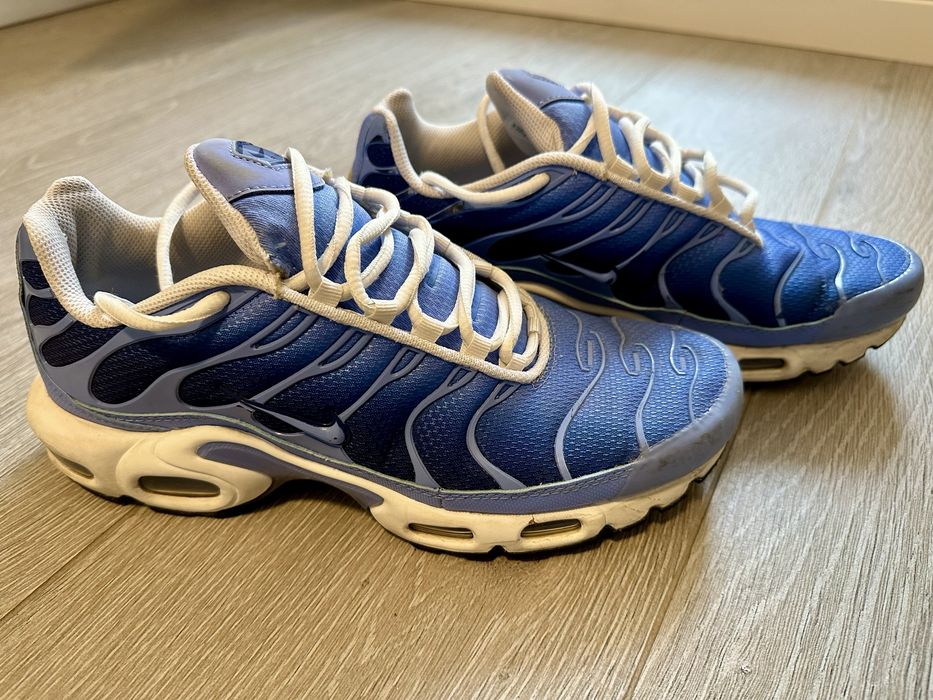 Adidasi NIKE TN Air max originali !