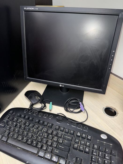 Монитор с дисководом