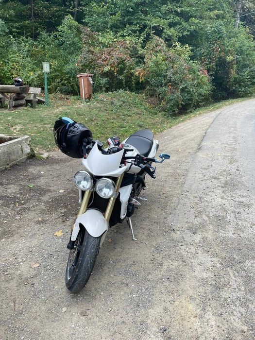 triumph street triple 675