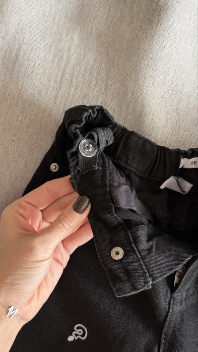 Продам детские джинсы Sela