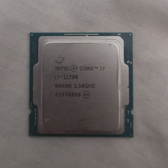Процессор i7-11700
