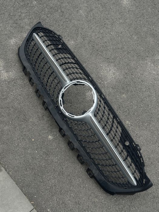 Grilă originală Mercedes-Benz