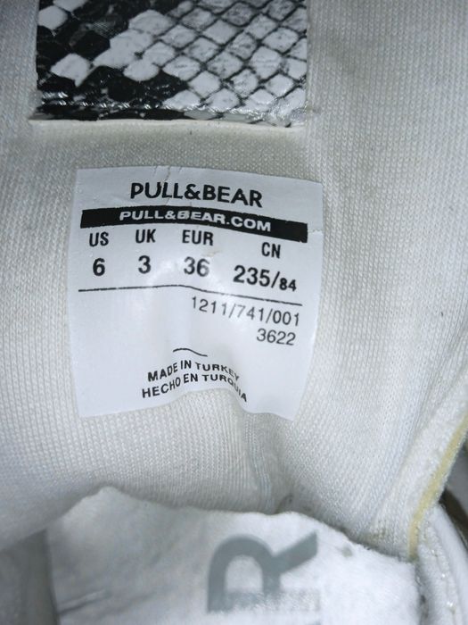 Продам кроссовки. Оригинал. Размеры 36-37. 4 пары.