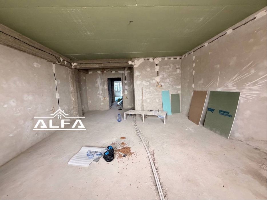 2 xonali 80m2 3-qavat kvartira sotiladi #2x