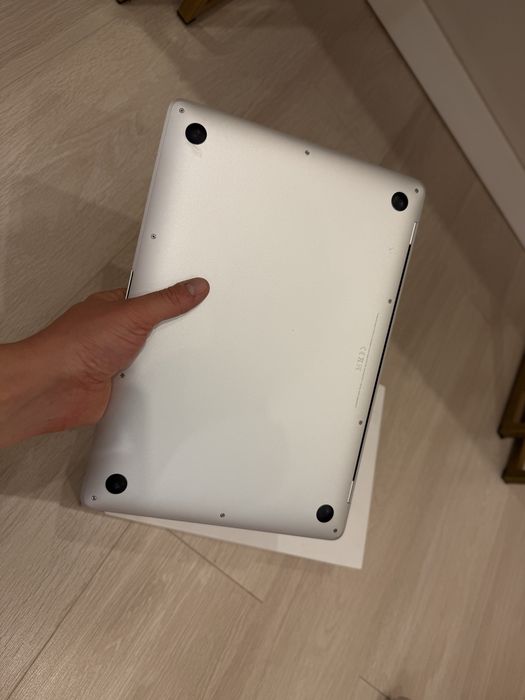 Ноутбук Apple MacBook Air 13 Retina (2019)