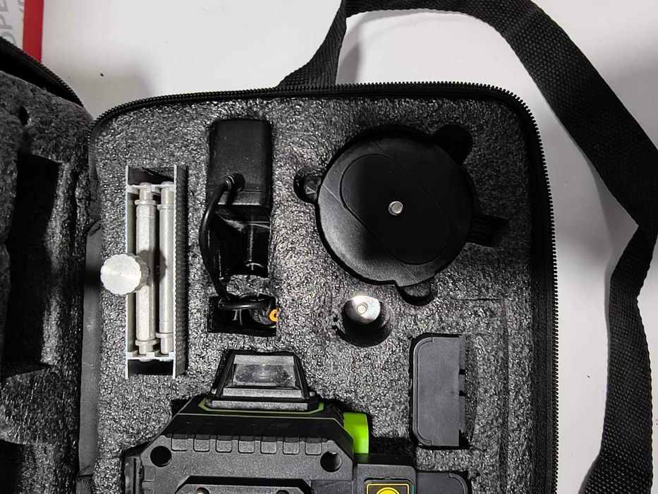 Лазерен нивелир Hilda