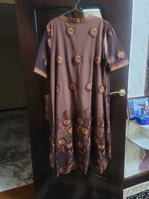 Вечерние платья для женщин