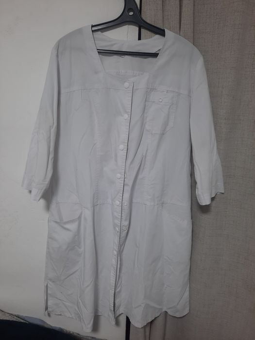 Медициналық киімдер халаттар.