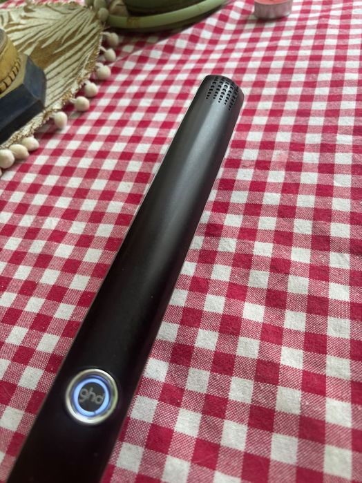 GHD-Hair Straightener