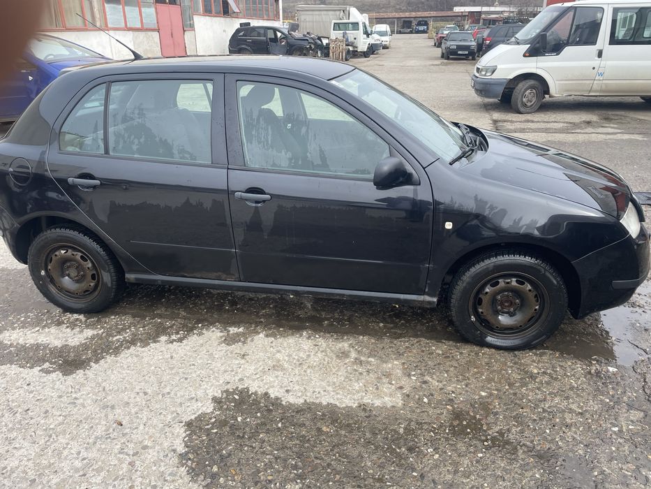 Skoda Fabia 1 6Y2 1.2  54кс на части