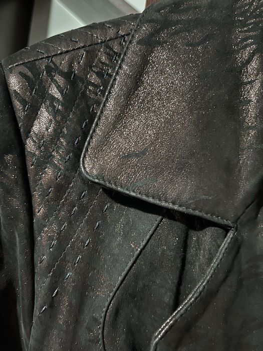 Женский кожанный пиджак