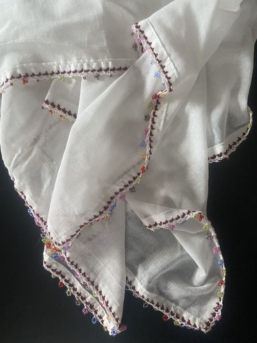 Кърпа, забрадка за носия