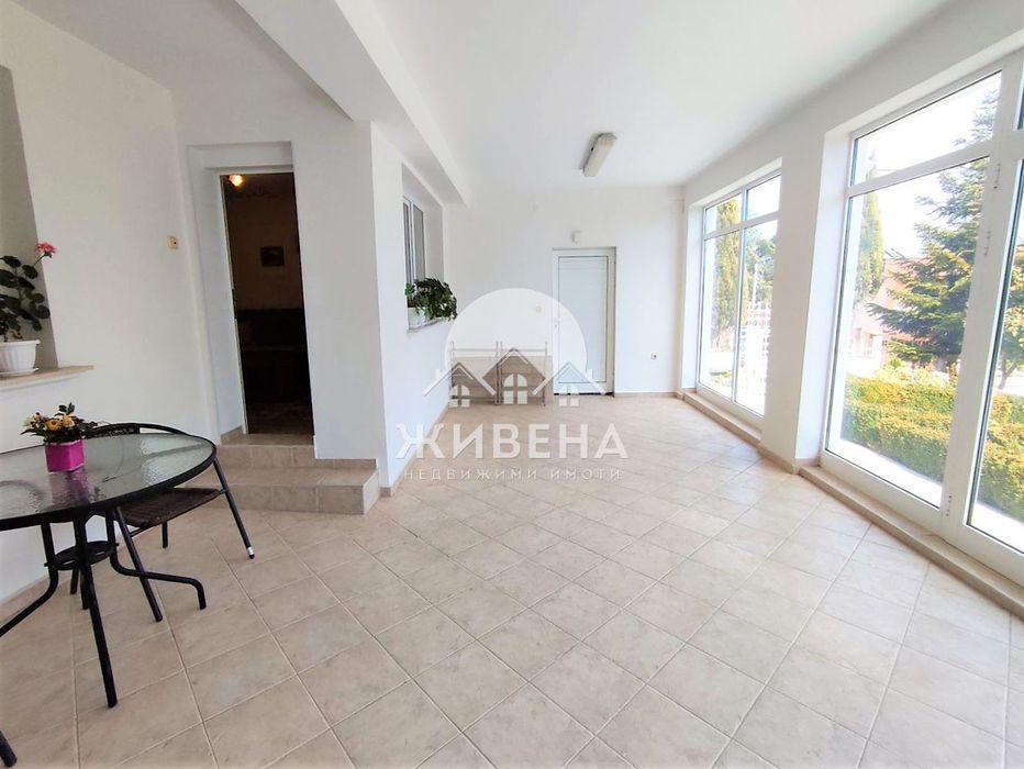 Дава се под наем Тристаен апартамент в Варна, м-т Евксиноград - 50 кв.м за 332 € - Снимка #9