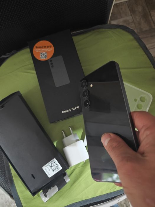 Samsung S24 fe 8/128 gb
