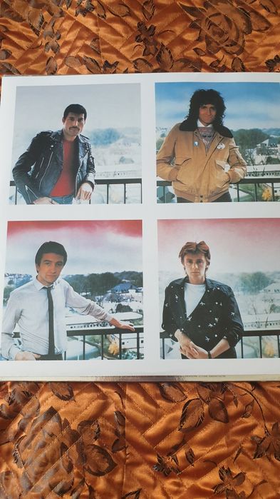 Продается виниловая пластинка QUEEN-THE GAME