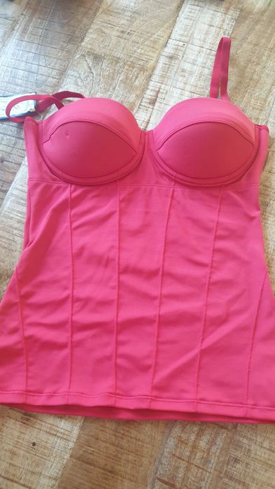 Бюстиета с push up ефект