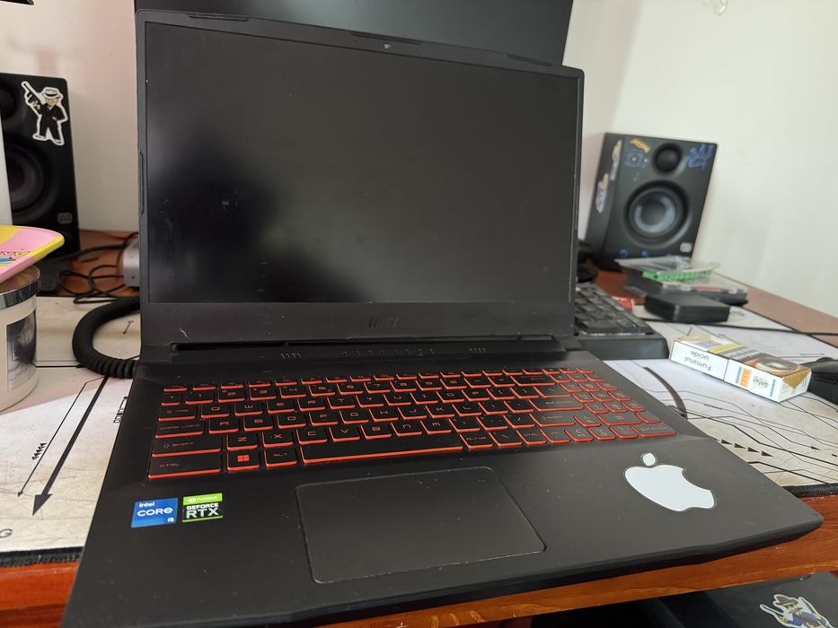 Laptop MSI Katana GF66