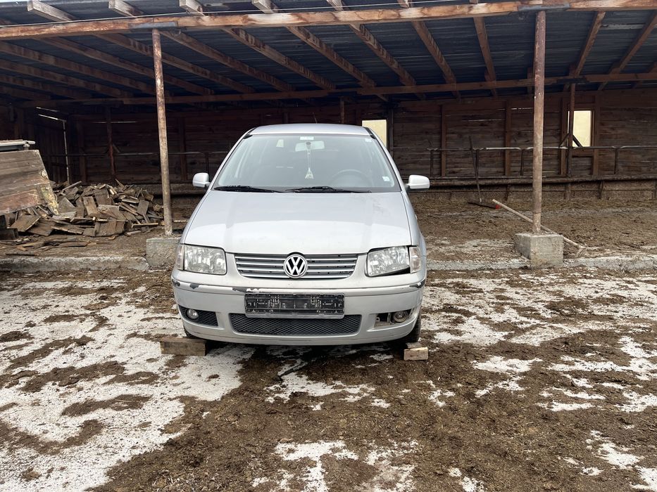 Vw polo 1.4 75к.с. На части