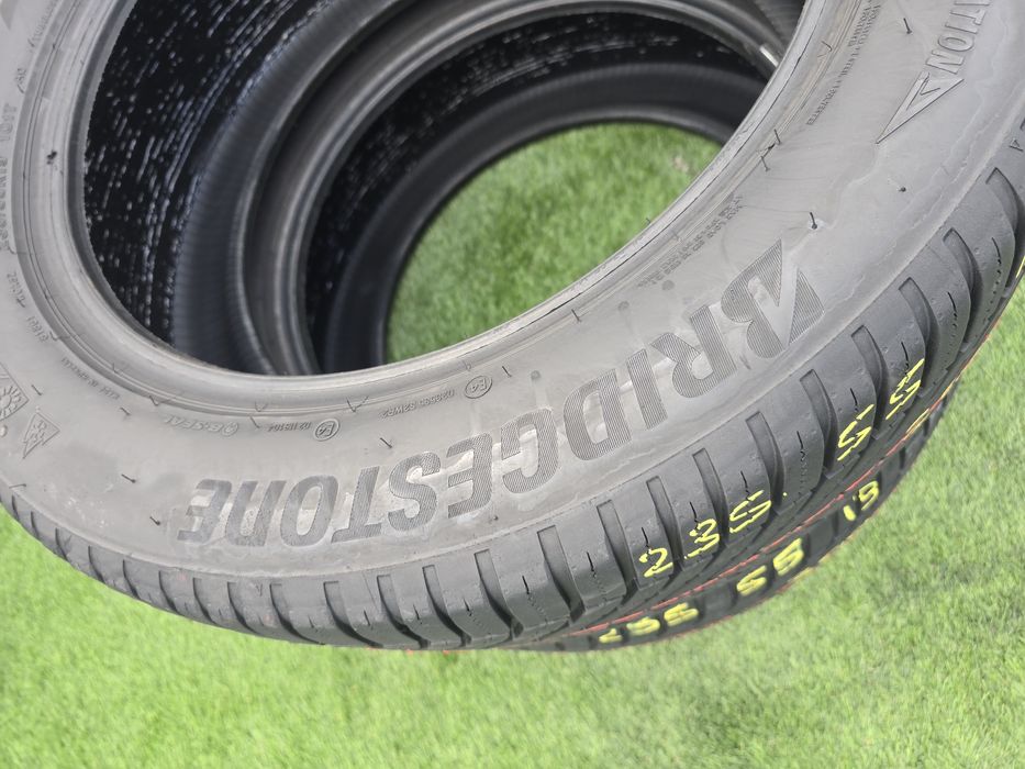 225.55.19 bridgestone m+s Dot 2025