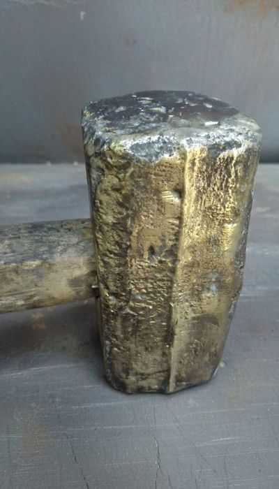 Кувалда бронзовая