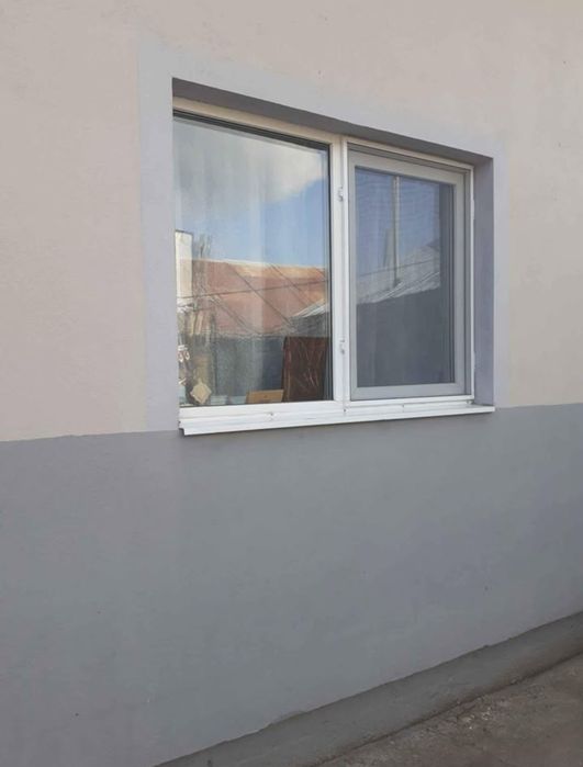 Plase tantari pe comanda