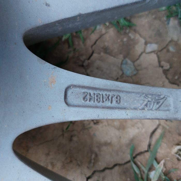 Гуми с джанти за Киа Соренто1