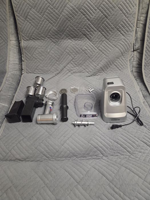 Мясорубка электрическая