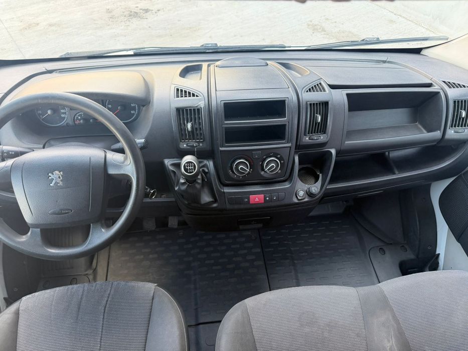 Peugeot Boxer 2011 – 2.2 Diesel (120 CP) –  5200€