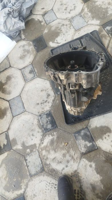 Продам запчасти от камри