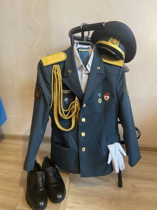 Парадный форма (дембельский форма)