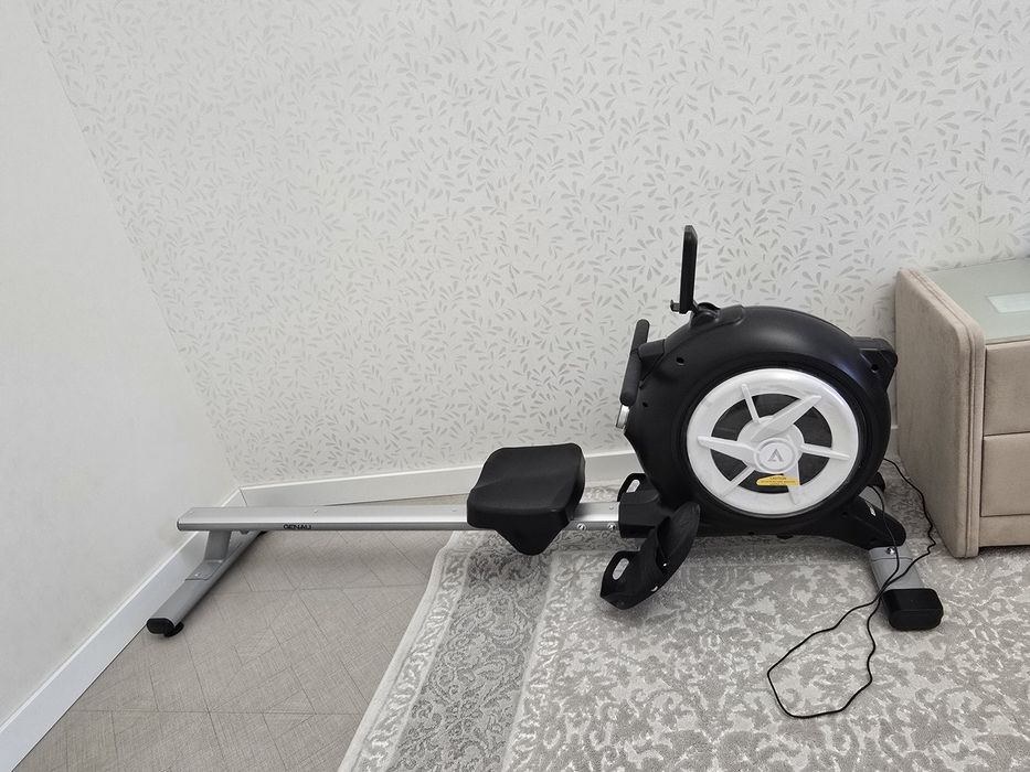 Гребной тренажер Genau