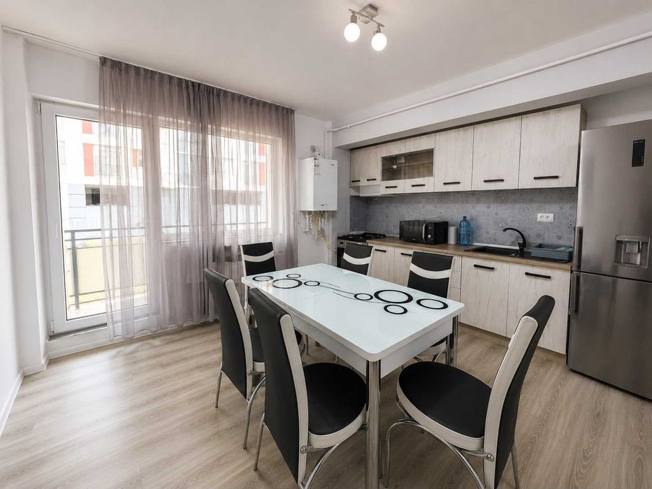 Vând apartament modern cu 2 camere, situat în Baciu, zona Regal